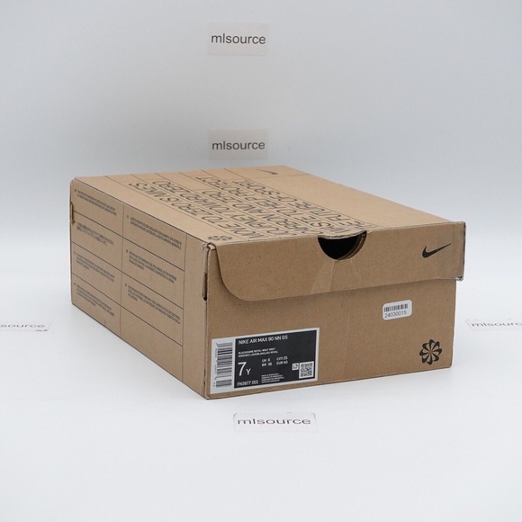 NEW Nike Air Max 90 Next Nature Sneaker FN3877-001 Black - Picture 4 of 7